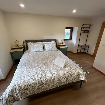 بيت للعطل Casa Dos Manels *