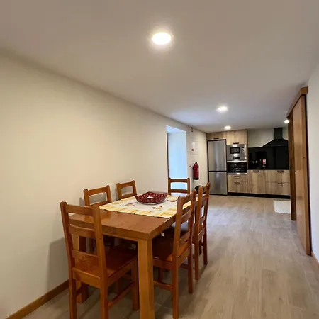 Casa Dos Manels بيت للعطل *