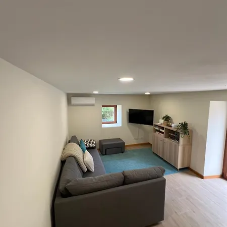 بيت للعطل Casa Dos Manels *