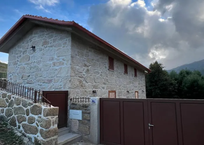 Casa Dos Manels Ferienhaus