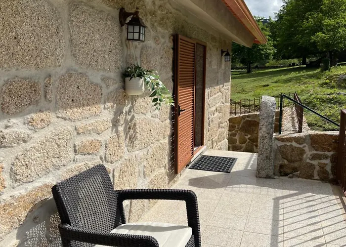 Casa Dos Manels 阿尔库什迪瓦尔德维什