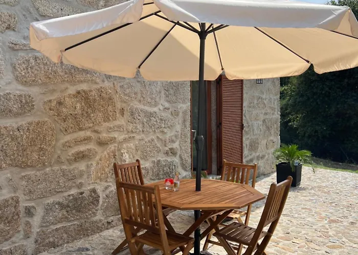 Casa Dos Manels Ferienhaus *